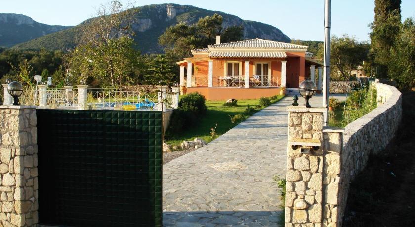 Villa Grecia Liapades Exterior photo